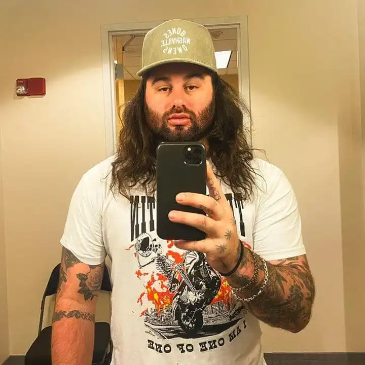 Koe Wetzel family